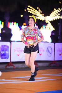 BIB: 102, 68219
                            <button type="button" onclick="openModal(23226151)" class="btn btn-primary btn-sm float-right btn-popup" data-toggle="modal" data-target=".modal-high-quality">
                        <i class="fas fa-shopping-cart"></i> Add to Cart
                    </button>
                                            <button type="button" onclick="isThisMe(23226151, true)" class="btn btn-success btn-sm float-right btn-popup btn-isme hidden" data-toggle="tooltip" data-placement="bottom" title="นี่คือรูปของคุณใช่ไหม คลิกที่นี่เพื่อเอาเข้าอัลบั้ม">
                        <i class="fas fa-plus"></i> Add to album
                    </button>
                    <button type="button" onclick="isThisMe(23226151, false)" class="btn btn-warning btn-sm float-right btn-popup btn-isnotme hidden">
                        <i class="fas fa-ban"></i> Remove from album
                    </button>